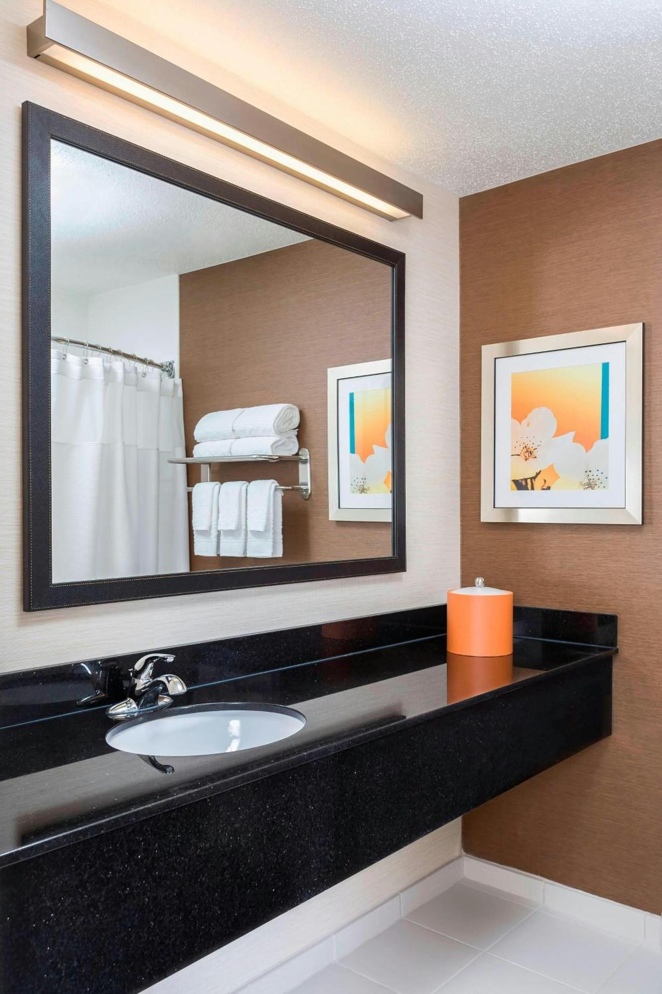 Fairfield Inn & Suites Springfield Eksteriør bilde